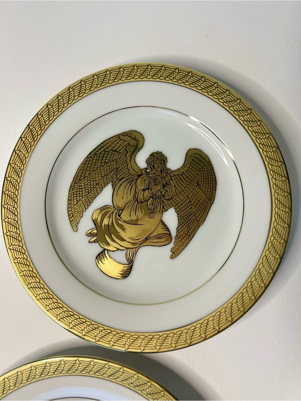 Vintage Centurion Collection 9414 Pure Gold Angel Salad Plates Set of 4 8.5